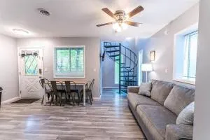 Tribesman #23 Newly Renovated, Near Silver Dollar City - Indian Point Tribesman #23 Newly Renovated, Near Silver Dollar City - Indian Point