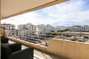 Spacious and luxurious apartment in Puerto Banus