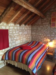 Maisons d'hotes Les Caves : photos des chambres