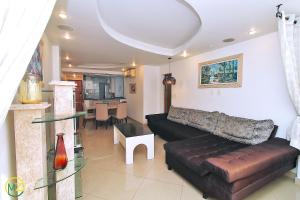 Amplo 2 quartos na praia do Leme para 7 pessoas