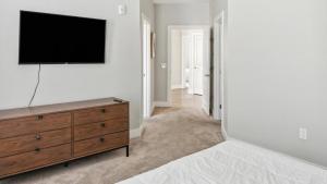 Landing Modern Apartment with Amazing Amenities (ID1394X980)