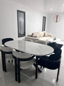 Appartements Appartement + piscine et exterieur : Appartement 2 Chambres