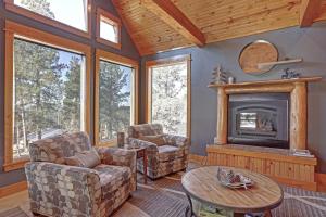 High Ridge Trail Lodge