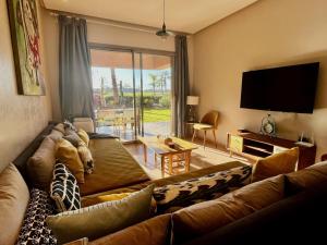 Prestigia Golf Marrakech! Rez-de-jardin 2 chambres, grande terrasse et jardin, Piscine, Parking