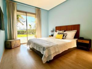 Prestigia Golf Marrakech: Lovely garden condo with Atlas view