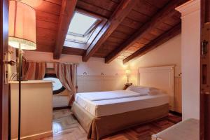 Single Room with Garden View room in Hotel Villa Policreti