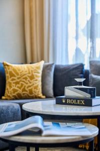 Sleek and Modern 2-Bed Unit in Downtown Casa