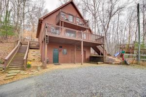Ellijay Resort Cabin with Fire Pit, Decks, and Hot Tub