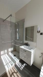 B&B / Chambres d'hotes Demeure d-exception sur Angers : photos des chambres