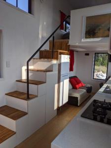 Bottletree Gardens Mini Mansion Red