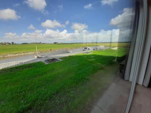 Villa in Leons with Sloop Rentals