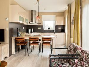 Nice home in Earnewâld with Whirlpool and sauna