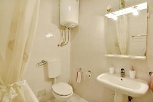 Apartments with parking space Umag - 22659