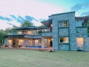 Hwacheon Yeoungwoong-ine Pension