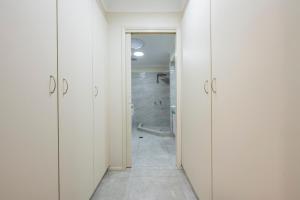 Breakers Unit 5 5 - LJHooker Yamba