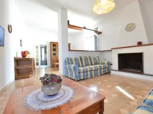 Holiday Home in Itria Valley with Pool