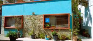 Habitación a media cuadra de la playa.