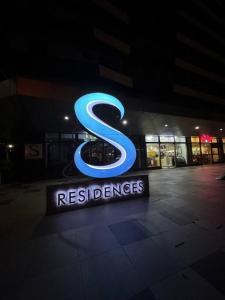 Mall of Asia MOA S Residences , IKEA Pasay , NAIA Airport , Manila Bay