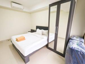 Lovina 1008 at Pollux Meisterstadt