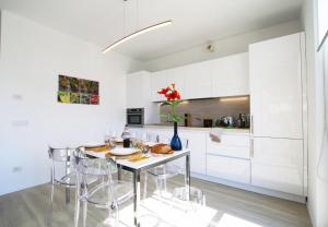 Ikhaya Como - Acquaseria, San Siro by LoveComo