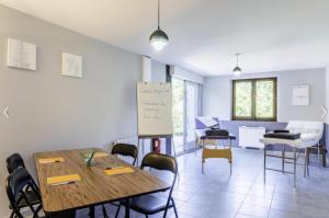 Maisons de vacances Le gite de la tour : photos des chambres