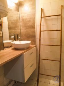 Appartements Gite Studio Les Oliviers : photos des chambres
