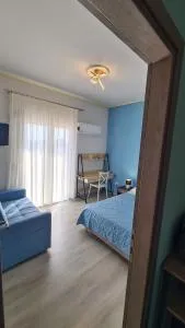 ΛΙΜΑΝΙ - 希俄斯