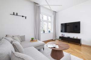 Słowackiego Elegant Apartment Kraków by Renters