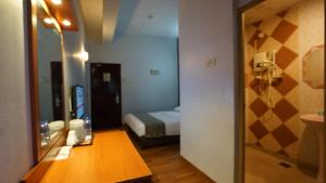 Zen Zeng Hotel