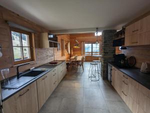 Chalets La Boutame : chalet au pied des pistes a Villard Reculas : photos des chambres