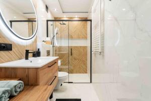 Ochota district by VAYA STAYS