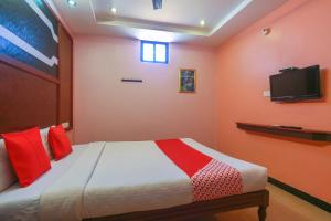 Hotel O Gnana S.R.M Residency