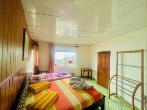 Lakshan View Resort
