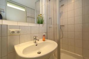 Haus-Sylter-Welle-9-92-OB