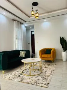 Entire Furnished Apartment Unit in Kira - Natonko