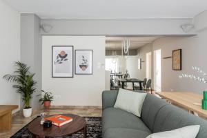 Exclusive 2BR Apartment in Alimos by UPSTREET