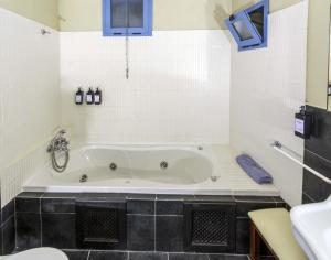 Hotel Utopía by MA 22 Puntos