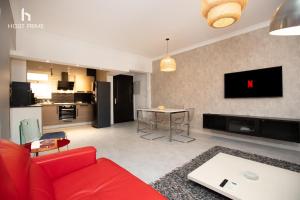 Luxury - Host Prime Apartment In Rehab City