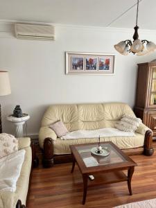 Meszlényi Apartman II