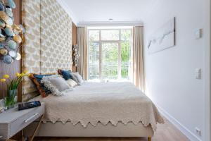 Jogailos Residence peaceful Old Town luxury 3 bdr, 2 bthr, FREE GARAGE, top-speed WIFI