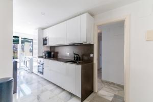 2bed apartment in Puerto Banus