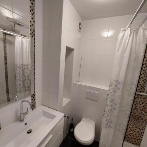 CHAMBRE PRIVE DANS APPARTEMENT