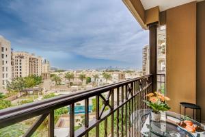Trophy Jumeriah Pearl Retreat with Great Pool & Gym in Madinat Jumeriah Living