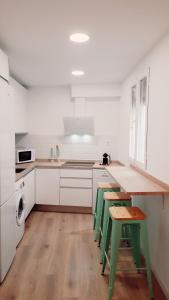 San Pedro Parking Gratis Coche Mediano