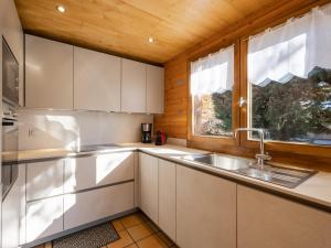 Chalet lumineux 3* pour 10 pers., cheminée, garage, WIFI - FR-1-304-160