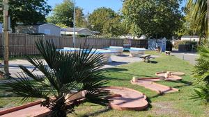 Campings Mobilhome 573 camping 4* La Reserve 2 chambres : photos des chambres