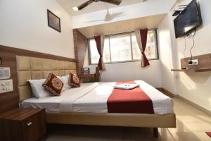 Hotel Krishna Leela kamothe