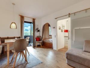 Charming Apartment in Jochberg with Balcony