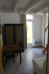 B&B / Chambres d'hotes chambre les minimes bord de mer aytre : photos des chambres