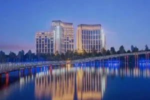 Grand New Century Hotel Zunyi China - Zunyi